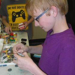 Simple Machines Learning with Legos
