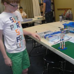 Motorized Mechanisms Learning with Legos